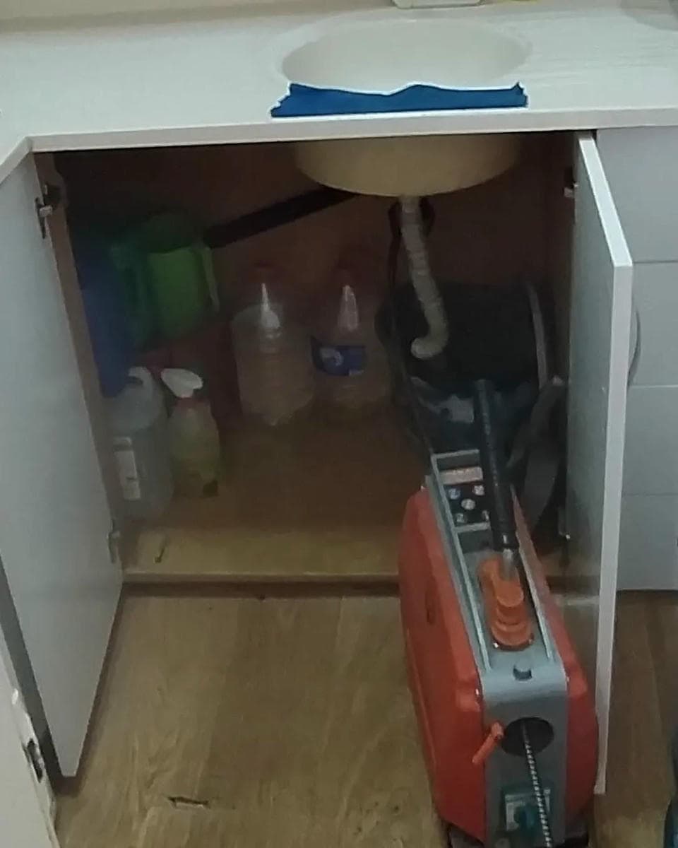 Lavabo tıkanık kanal açma görseli